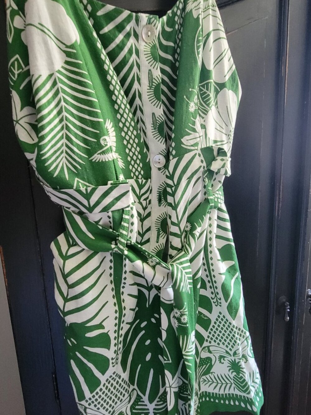 Farm Rio size 4 or small In Pristine Condition